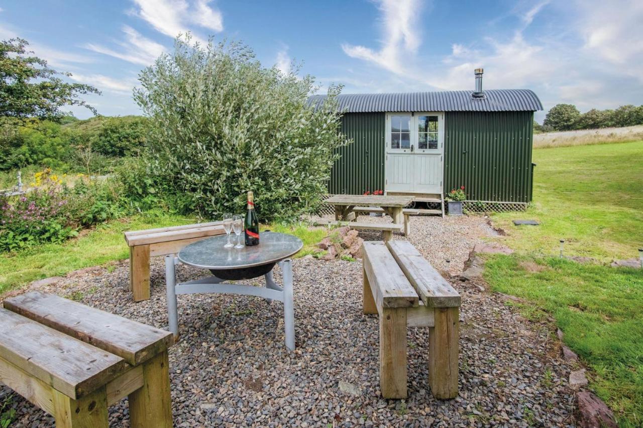 Haven View - 1 Bedroom Shepherds Hut - St Ishmaels Saint Ishmaels  ภายนอก รูปภาพ
